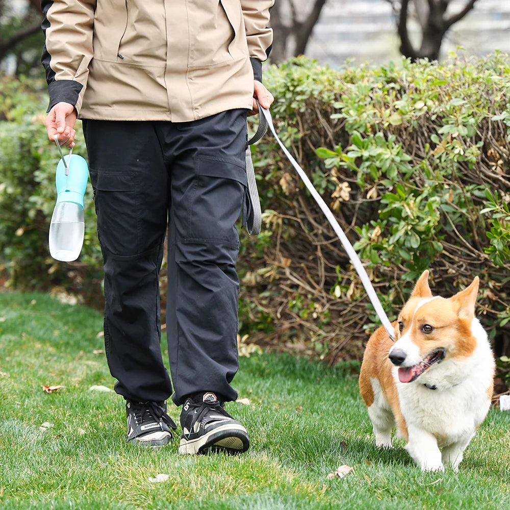 Outdoor Dog Water Bottle Walking Puppy Feeding Supplies for Small Big Dogs Travel Portable Pet Drinking Bowl Cat Water Dispenser