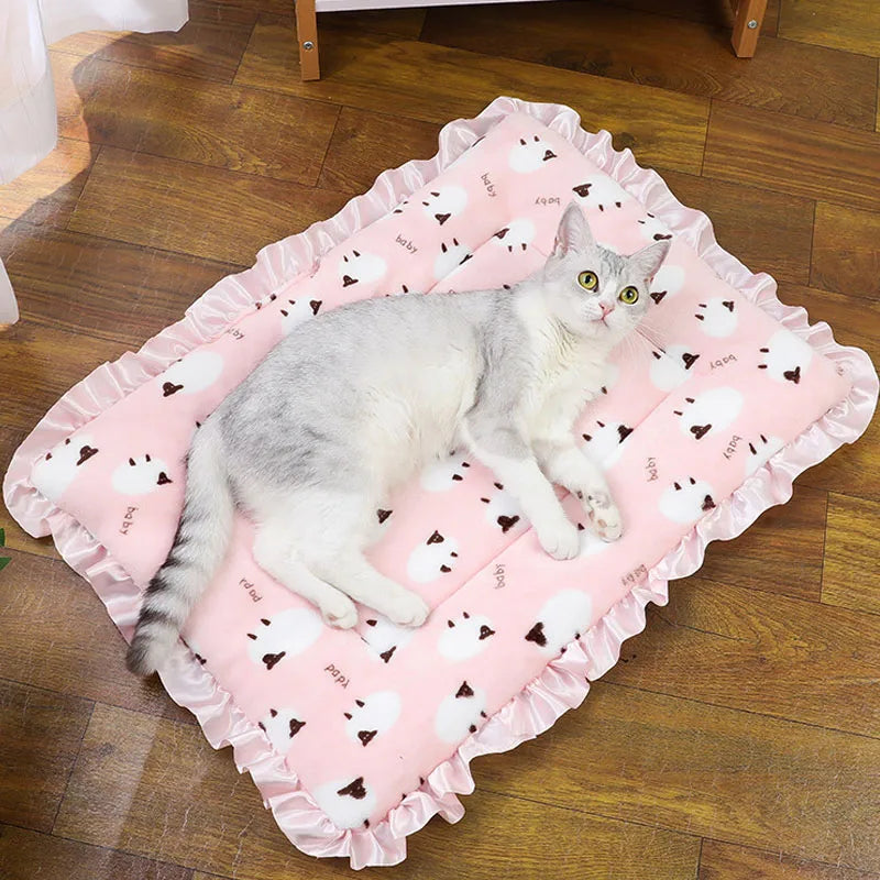 Warm Dog Bed Sofa Pet Sleeping Mat Flannel Lace Mattress for Small Large Dogs Double-Sided Blanket Puppy Mat Bed Pet Accessories