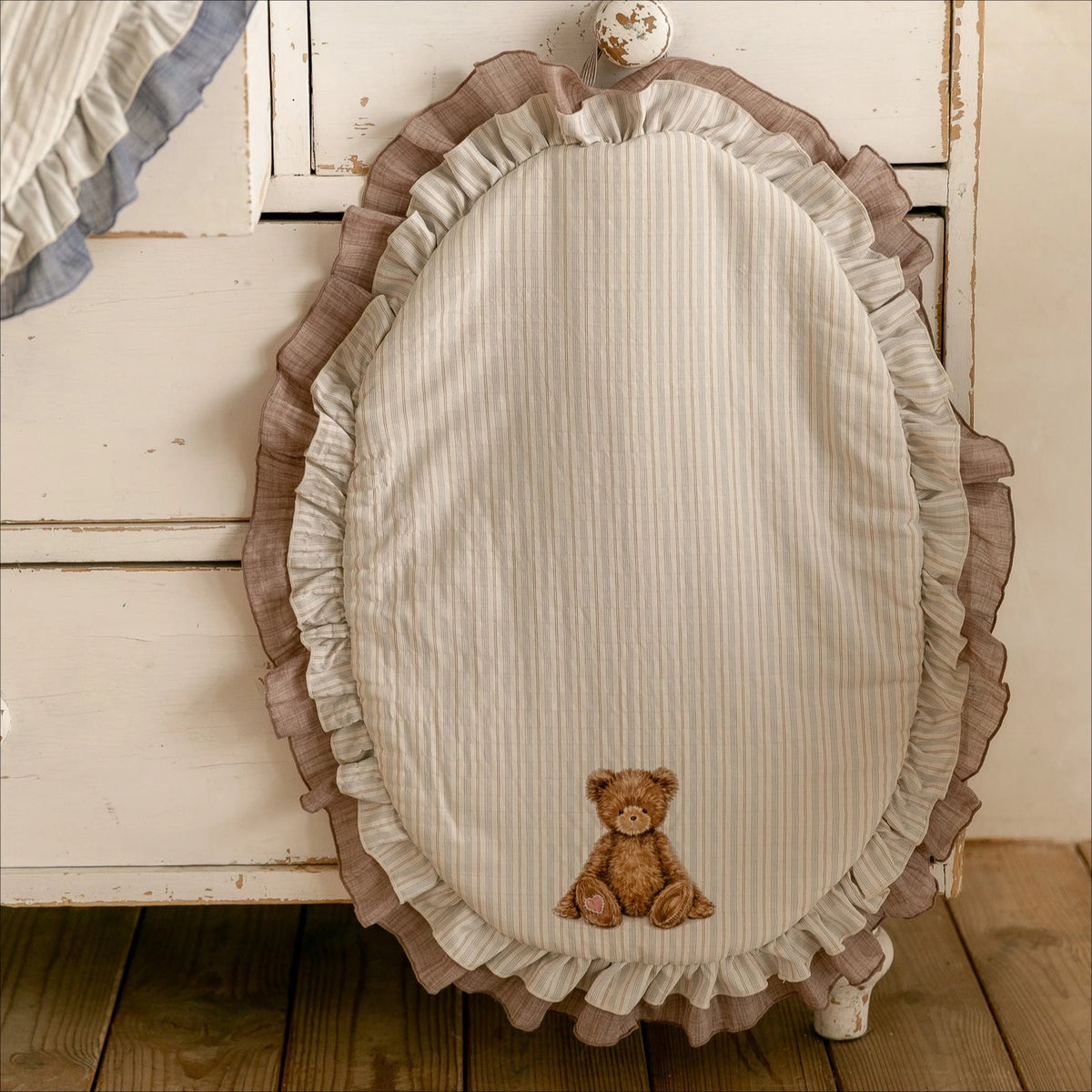 Soft Striped Round Pet Nest Pad