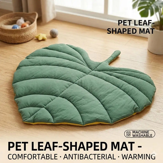 Leaf-Shaped Quilted Pet Sleeping Mat